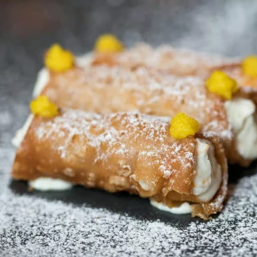 Cannolo.